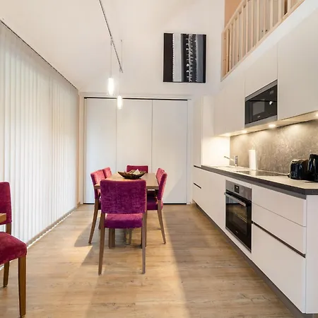 Large In Sankt Georgen With Balcony Apartment *