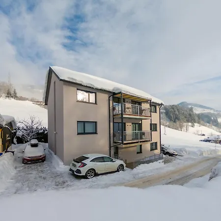 Large In Sankt Georgen With Balcony Apartment *