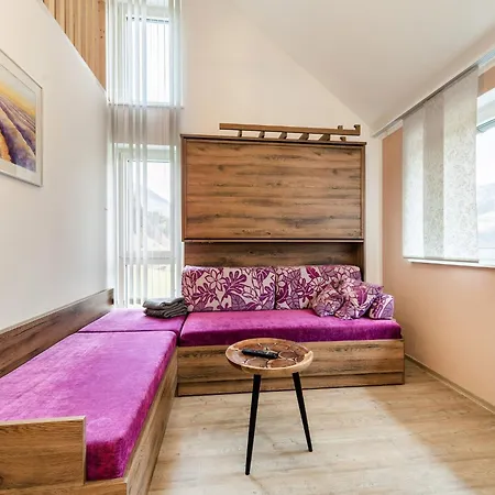 Large In Sankt Georgen With Balcony Apartment *