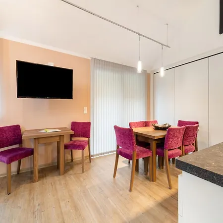 Large In Sankt Georgen With Balcony Apartment Furstau