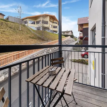 Large In Sankt Georgen With Balcony * Furstau