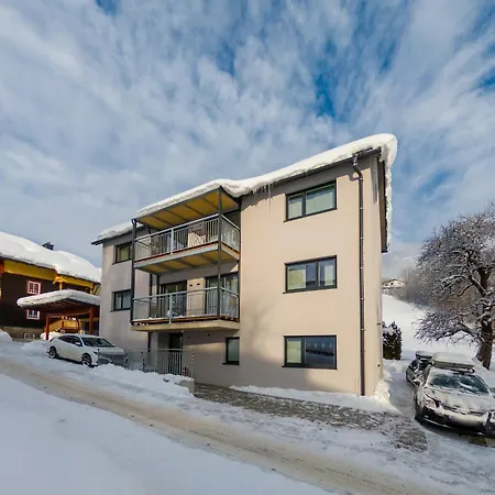 Large In Sankt Georgen With Balcony Apartment *